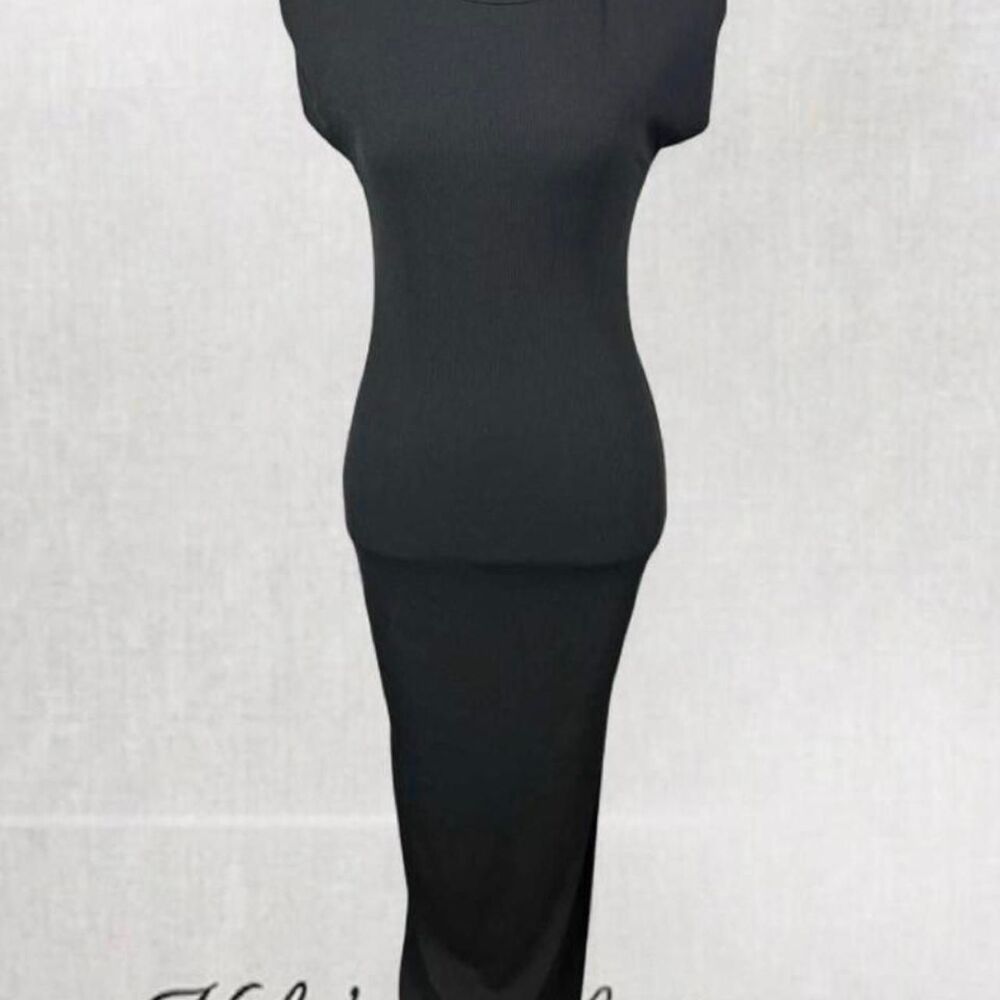 Romantic Goth Black Maxi Bodycon Maxi Dress with Classic Shoulder Pads